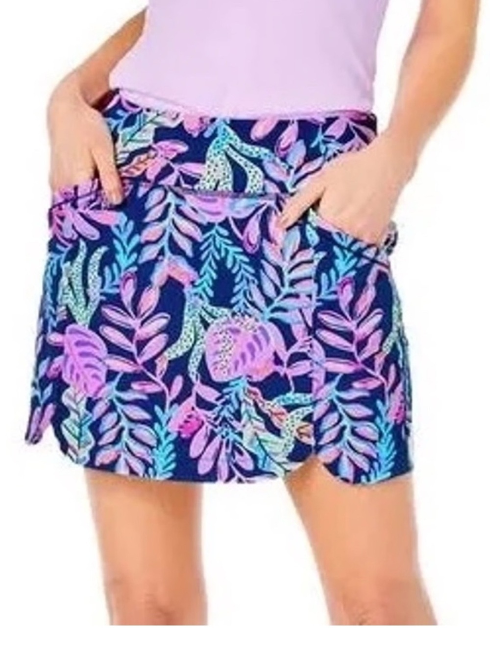 Lilly Pulitzer Sabbia Skort
Oyster Bay Navy Size XS - Picture 10 of 12